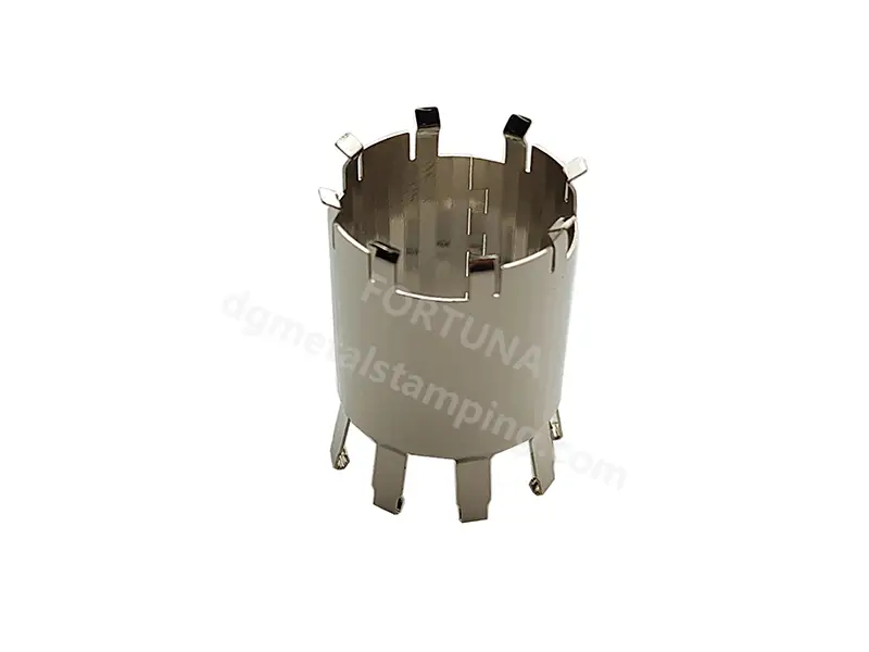 Caja protectora de metal remachada para almacenamiento de energía. 1