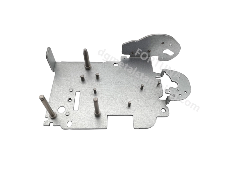 Soporte de estampado de metal para impresora remachado 1