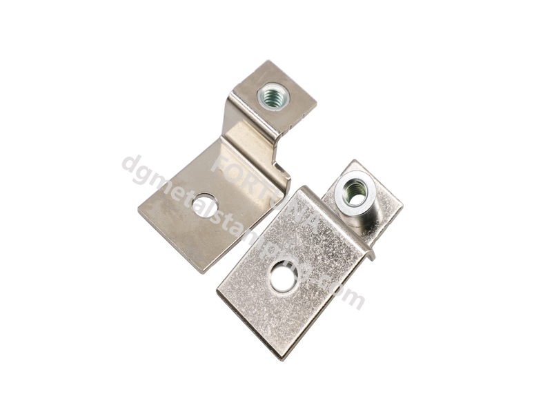 リベットナットコンタクトシートアセンブリ 1