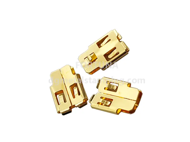 Terminal de conexión chapado en oro 1