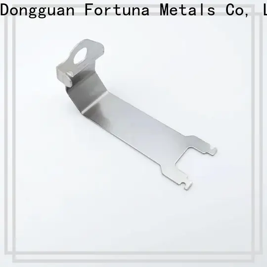 Produits de fabricants d'emboutissage de métal durable en gros pour connecter des appareils 1