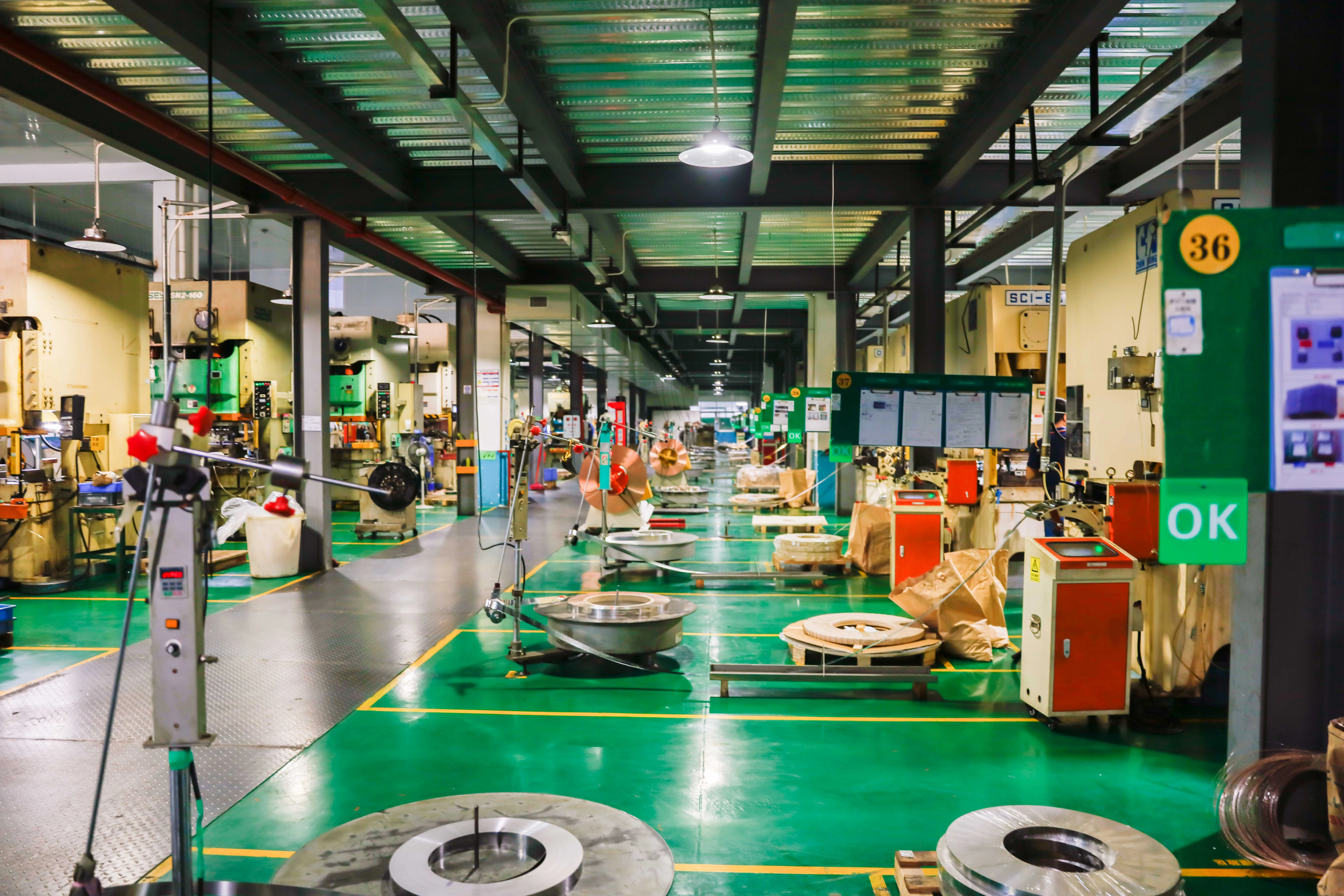 Galvanized Metal Shrapnel